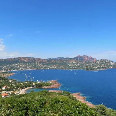 Cap Esterel Le Hameau, Quartier L2 - Esterel Vacances Ref. 84la Апартаменти *
